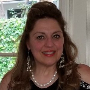 Meet your Posher, Jacqueline